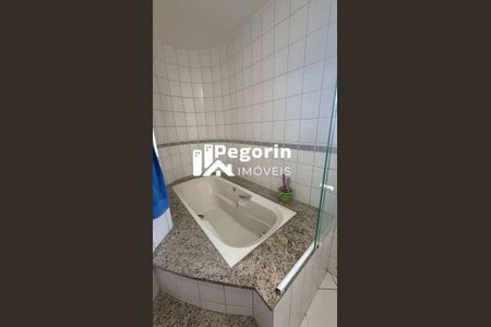 26_photo/94dce68dfb.f2b36a789e2c8108-ATLAS-7786aa9c-87b2-40d4-8b80-a6eba337114f.jpg de casa à venda com 3 quartos, 185m² em Boa Vista, Curitiba