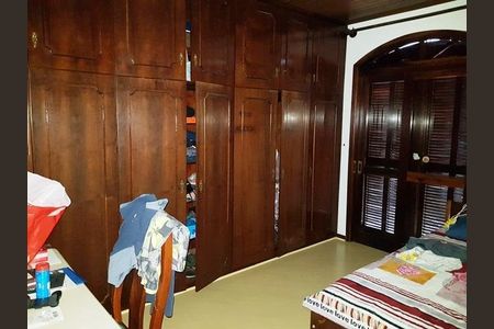 11_photo/94dce68e89.e100dba37721dde7-ATLAS-4ce6a888-bba1-4397-bc3d-2597f43fefdd.jpg de casa à venda com 4 quartos, 632m² em Boa Vista, Curitiba