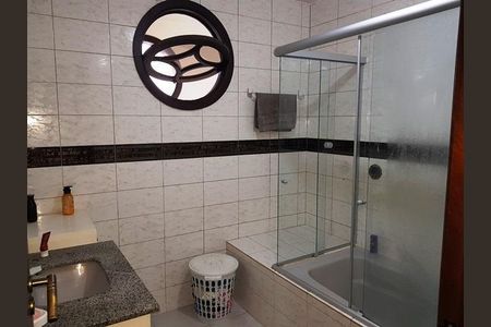 10_photo/94dce68e89.e100dba37721dde7-ATLAS-c95edf61-54e0-4b4d-969d-4ab5bb3e3f3e.jpg de casa à venda com 4 quartos, 632m² em Boa Vista, Curitiba