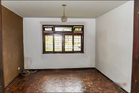 2_photo/94dce68e8f.df2e9385b3468787-ATLAS-22dc0949-ddce-4d97-9931-3f825eb70703.jpg de casa à venda com 4 quartos, 203m² em Boa Vista, Curitiba