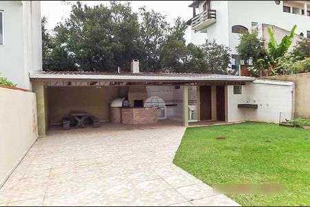 6_photo/94dce68e8f.df2e9385b3468787-ATLAS-6a7af967-0f39-46b6-a548-d88e604f9582.jpg de casa à venda com 4 quartos, 203m² em Boa Vista, Curitiba