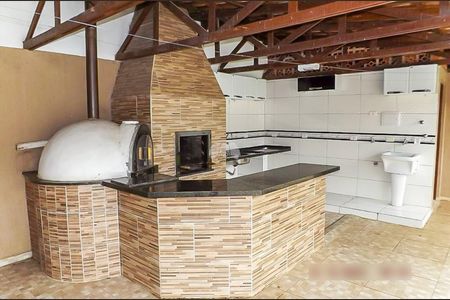 9_photo/94dce68e8f.df2e9385b3468787-ATLAS-d0b4c2cc-88f1-4946-8f38-a54c3c843e90.jpg de casa à venda com 4 quartos, 203m² em Boa Vista, Curitiba