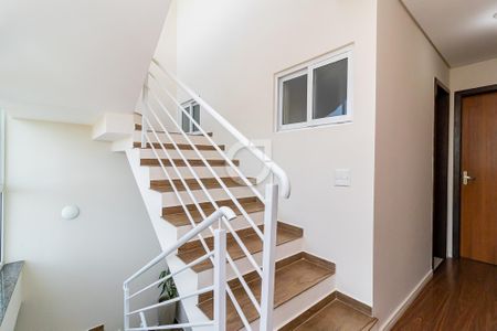 13_photo/94dce68ec1.07c76519aaf65678-ATLAS-ebe4198f-e6ba-4f07-a358-40ff7afff975.jpg de casa à venda com 3 quartos, 200m² em Boa Vista, Curitiba