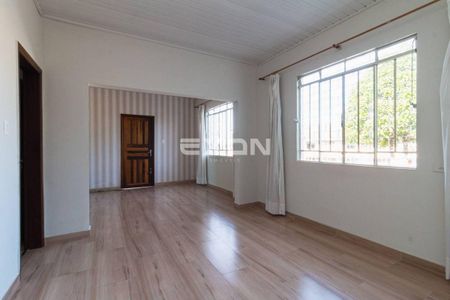 8_photo/94dce68ecd.aee49e73b172d5f5-ATLAS-db23b3aa-07db-4446-82fd-8b5b24c830e9.jpg de casa à venda com 4 quartos, 345m² em Boa Vista, Curitiba