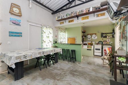 23_photo/94dce68f17.a1ec0e94f3821993-ATLAS-4673b779-1706-4291-b2ca-04a9de4348f5.jpg de casa à venda com 3 quartos, 214m² em Boa Vista, Curitiba
