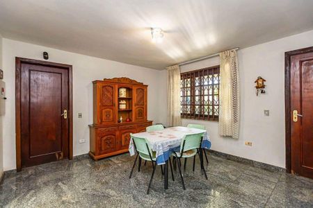 33_photo/94dce68f1f.1513912aed6a9552-ATLAS-a16b9a50-ed49-422c-b8d5-ff576ea3183b.jpg de casa à venda com 4 quartos, 474m² em Boa Vista, Curitiba