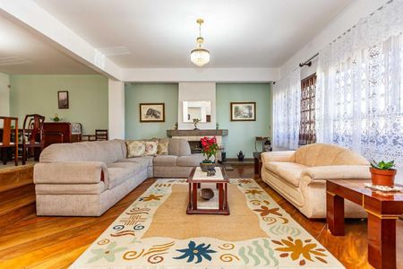 2_photo/94dce68f1f.1513912aed6a9552-ATLAS-e9ae7bdb-e655-4a0c-9951-253405d162fe.jpg de casa à venda com 4 quartos, 474m² em Boa Vista, Curitiba