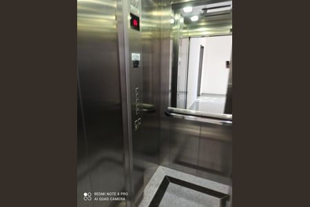 3_photo/94dce68f6f.373a2bc4a4b9a006-ATLAS-d09dad68-dd71-4b47-b8c1-687c31bd6c90.jpg de apartamento à venda com 1 quarto, 28m² em Boa Vista, Curitiba