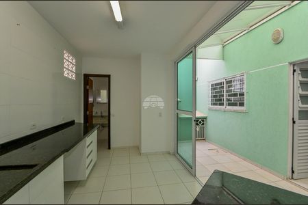 31_photo/94dce68fad.cc94bd243523ae4b-ATLAS-69a84623-fd4b-4239-aadc-bed018c7de15.jpg de casa à venda com 3 quartos, 215m² em Boa Vista, Curitiba