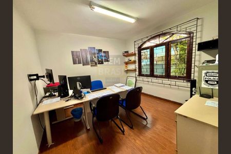 5_photo/94dce68ff3.ea0ff2ffec9a0f1c-ATLAS-0acf0b3f-7053-4ea7-80fb-c2b5e71961cf.jpg de casa à venda com 6 quartos, 328m² em Boa Vista, Curitiba