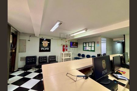 1_photo/94dce68ff3.ea0ff2ffec9a0f1c-ATLAS-2175b957-2f14-457b-a4f6-1271d9018f82.jpg de casa à venda com 6 quartos, 328m² em Boa Vista, Curitiba