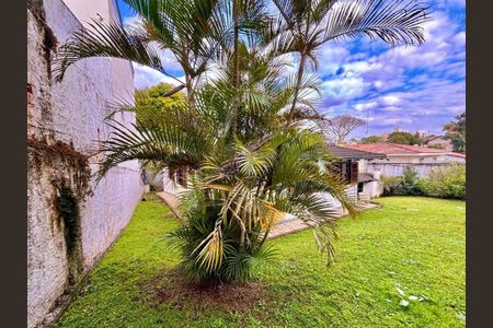 4_photo/94dce68ff3.ea0ff2ffec9a0f1c-ATLAS-5e3dbcd3-dee4-4979-a67c-ffab9778a004.jpg de casa para alugar com 6 quartos, 328m² em Boa Vista, Curitiba