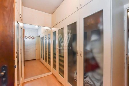 4_photo/94dce690cf.06c8618c74e95a37-ATLAS-992a8c4f-baaf-4926-9e02-dcf22a7afa3e.jpg de casa à venda com 5 quartos, 485m² em Ahú, Curitiba