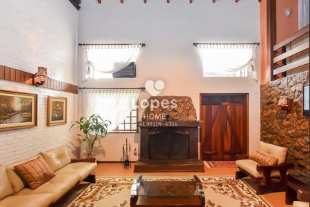 6_photo/94dce690cf.06c8618c74e95a37-ATLAS-b69bba75-5168-49cf-b587-a2f24704e2e4.jpg de casa à venda com 5 quartos, 379m² em Ahú, Curitiba