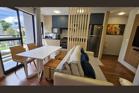 8_photo/94dce69191.d4cd3ef4a562316a-ATLAS-30da2b77-4087-4cde-9133-fd4bd2dfe281.jpg de apartamento à venda com 2 quartos, 49m² em Boa Vista, Curitiba