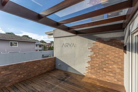 32_photo/94dce691a9.2a1a7eab47efdb15-ATLAS-67ff914b-5351-4a80-8faa-b1b9b6e3ba5f.jpg de casa à venda com 4 quartos, 463m² em Boa Vista, Curitiba