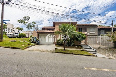 2_photo/94dce691ad.7be27eb537db05b4-ATLAS-3a351730-cc9e-4e2f-bd8c-764c75c1f8ff.jpg de casa à venda com 0 quarto, 108m² em Boa Vista, Curitiba