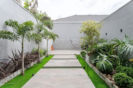 23_photo/94dce6926f.26cb525cec928281-ATLAS-d29c400a-743c-4b9a-bd4c-3eff3f607654.jpg de casa à venda com 3 quartos, 221m² em Boa Vista, Curitiba