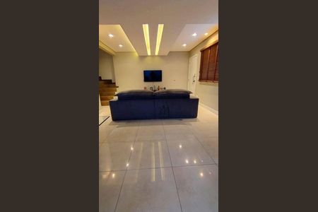 1_photo/94dce69277.2bfbd4f718a4a350-ATLAS-1b86e99f-d827-4e67-be13-ebe46bd06de8.jpg de casa à venda com 3 quartos, 130m² em Boa Vista, Curitiba