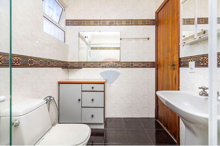 40_photo/94dce69403.588d4a7fb74764b6-ATLAS-79bb2f4e-ec15-4598-a82e-885e8635995e.jpg de casa à venda com 4 quartos, 269m² em Boa Vista, Curitiba