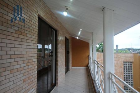 7_photo/94dce69523.4e1a6e6486a440d9-ATLAS-2da066d5-3b99-49dd-913e-75c9985f6493.jpg de casa à venda com 4 quartos, 460m² em São Lourenço, Curitiba