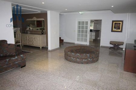 5_photo/94dce69523.4e1a6e6486a440d9-ATLAS-d1a99b5b-e552-47ab-83f9-fa221f579dcd.jpg de casa à venda com 4 quartos, 460m² em São Lourenço, Curitiba