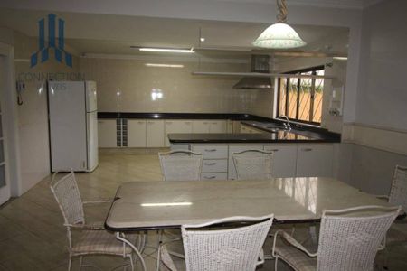 11_photo/94dce69523.4e1a6e6486a440d9-ATLAS-d6e47fc1-ae88-472f-904f-cfddae7412d2.jpg de casa à venda com 4 quartos, 460m² em São Lourenço, Curitiba