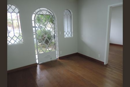 8_photo/94dce69525.007d8801227075bf-ATLAS-5bdbd024-237f-4ee8-a791-854b9b650d49.jpg de casa para alugar com 3 quartos, 160m² em São Lourenço, Curitiba