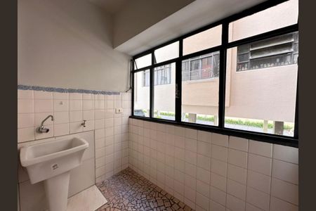 5_photo/94dce6953d.1e74721e2eb9e405-ATLAS-47dd85e2-bd1b-41fc-a910-eacd4d82c12b.jpg de apartamento para alugar com 3 quartos, 137m² em São Lourenço, Curitiba