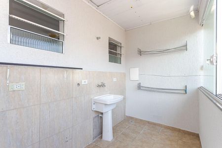 3_photo/94dce695c5.3c20d05746a6d1b7-ATLAS-2fc59b9b-4c7f-4378-beb0-4d7fe366ef33.jpg de casa à venda com 3 quartos, 270m² em São Lourenço, Curitiba