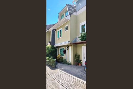 3_photo/94dce695cf.f2ed236aecaa8a04-ATLAS-1b68ef0f-09eb-447b-a4a6-b16130f477c7.jpg de casa à venda com 3 quartos, 135m² em São Lourenço, Curitiba