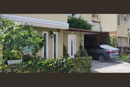 4_photo/94dce695cf.f2ed236aecaa8a04-ATLAS-6b892d43-69b8-44a3-a77a-138cb76c0f2b.jpg de casa à venda com 3 quartos, 134m² em São Lourenço, Curitiba