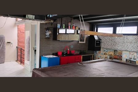 8_photo/94dce695cf.f2ed236aecaa8a04-ATLAS-895b3420-3e67-4187-9e52-355b4bc4f579.jpg de casa à venda com 3 quartos, 134m² em São Lourenço, Curitiba