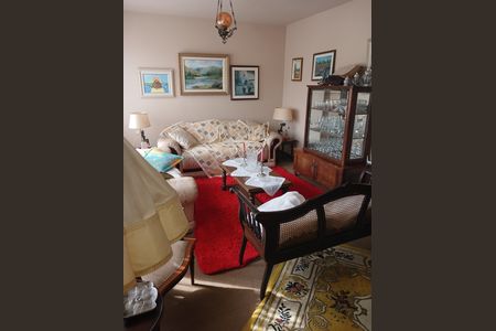 3_photo/94dce695fb.16787a6ea0be7e8a-ATLAS-fd531770-b53e-4eec-98a7-70d43b0cae76.jpg de casa à venda com 5 quartos, 200m² em São Lourenço, Curitiba