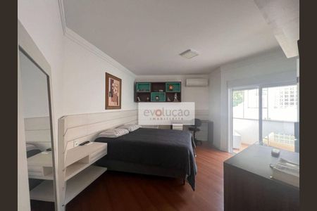 17_photo/94dce69651.f38e38137a2159e3-ATLAS-0f1ecf2c-6c99-4eb4-b7fc-68c043ce1c3e.jpg de casa à venda com 4 quartos, 332m² em Ahú, Curitiba