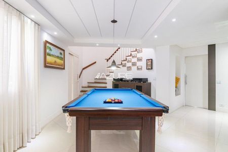 12_photo/94dce69651.f38e38137a2159e3-ATLAS-7afecf81-c01c-4c24-8af1-e12b01ca2d5d.jpg de casa à venda com 4 quartos, 331m² em Ahú, Curitiba