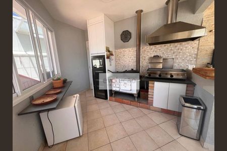 26_photo/94dce69651.f38e38137a2159e3-ATLAS-8b6ec012-e9ab-48e9-b6ec-aab4f0d573d2.jpg de casa à venda com 4 quartos, 332m² em Ahú, Curitiba