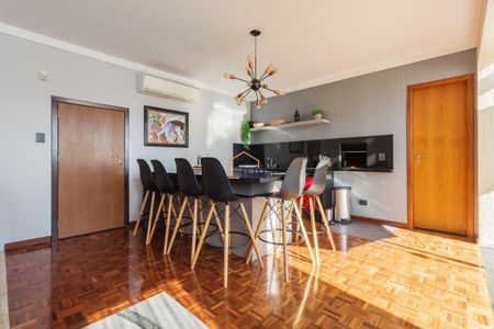 8_photo/94dce6968b.bd2dffe6b68feeb7-ATLAS-2d1a43f1-ea18-4b25-9e4c-986ba406d75b.jpg de casa à venda com 0 quarto, 126m² em Ahú, Curitiba