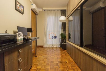 10_photo/94dce6968b.bd2dffe6b68feeb7-ATLAS-c3076748-88be-4477-9954-219f701e3a3d.jpg de casa à venda com 0 quarto, 126m² em Ahú, Curitiba