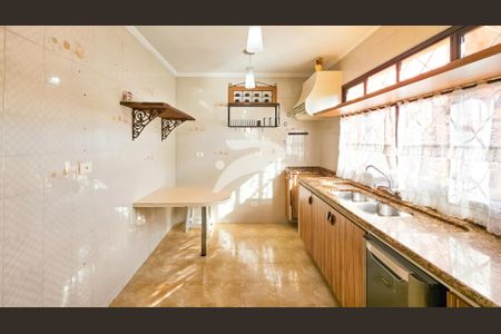 9_photo/94dce696e9.ae6c0d4ae2e822c2-ATLAS-7fd31749-339e-49da-bad4-0ad8720b3128.jpg de casa para alugar com 2 quartos, 300m² em Ahú, Curitiba