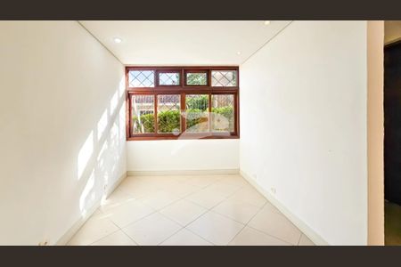 4_photo/94dce696e9.ae6c0d4ae2e822c2-ATLAS-d62acfc1-521e-49a9-a551-00022a238ee4.jpg de casa para alugar com 2 quartos, 300m² em Ahú, Curitiba