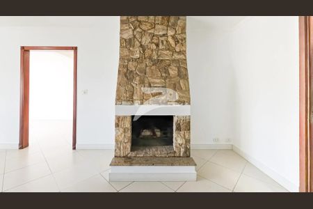 8_photo/94dce696e9.ae6c0d4ae2e822c2-ATLAS-f3738a08-8bac-4cb6-b932-5b2a6eb9bef2.jpg de casa para alugar com 2 quartos, 300m² em Ahú, Curitiba