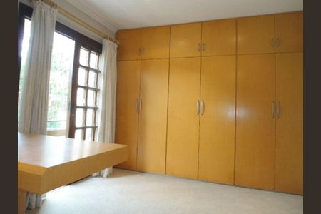 3_photo/94dce696eb.414164b24003628c-ATLAS-07d5b9f6-07b4-4f54-bbf0-a7ab0835ffcc.jpg de casa para alugar com 3 quartos, 334m² em Ahú, Curitiba