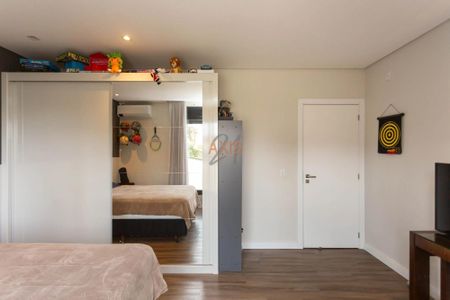 21_photo/94dce697cd.f5994e8b2021a887-ATLAS-cc564ceb-2b08-4978-84b8-c91da044aa6a.jpg de casa à venda com 3 quartos, 231m² em Ahú, Curitiba