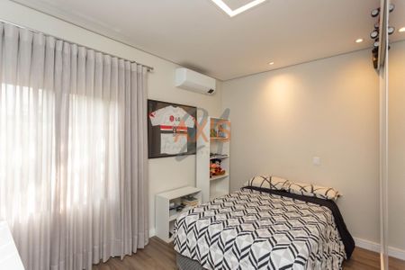 5_photo/94dce697cd.f5994e8b2021a887-ATLAS-e622a6b0-399a-44bb-b61a-4cd4e56387da.jpg de casa à venda com 3 quartos, 231m² em Ahú, Curitiba