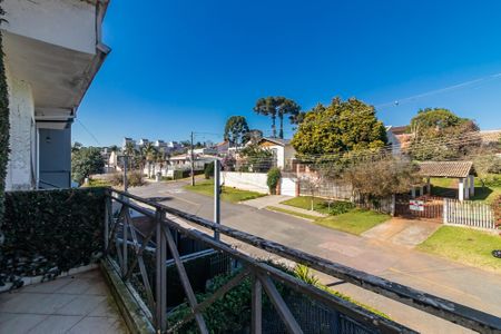 6_photo/94dce697e7.206353ecc2220d31-ATLAS-c4f0a6fb-dcfa-435c-8917-50a61debaf5b.jpg de casa à venda com 3 quartos, 204m² em Ahú, Curitiba