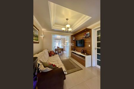 5_photo/94dce697eb.1c30879e3ee593f9-ATLAS-da491065-65c4-4ba1-b2d5-46e81098f27b.jpg de casa à venda com 0 quarto, 234m² em Ahú, Curitiba