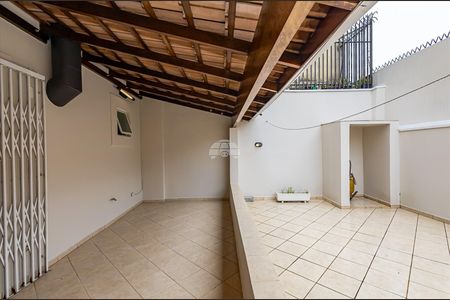 8_photo/94dce697ed.a5b61410c387fb0a-ATLAS-1fbecff2-978a-47cc-935f-85edd8911ccf.jpg de casa à venda com 3 quartos, 199m² em Ahú, Curitiba