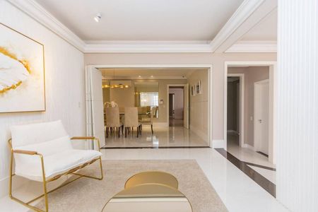 4_photo/94dce697f3.445c0bca81181d7a-ATLAS-12caabfb-70ef-40f2-a0b4-3542affb02cb.jpg de casa à venda com 4 quartos, 244m² em Ahú, Curitiba