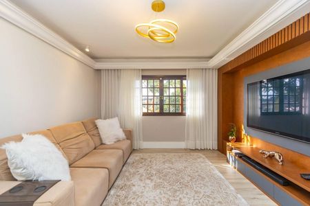 48_photo/94dce697f3.445c0bca81181d7a-ATLAS-c0ecfb97-80fd-41a0-9b88-d2a0a66e1777.jpg de casa à venda com 4 quartos, 244m² em Ahú, Curitiba